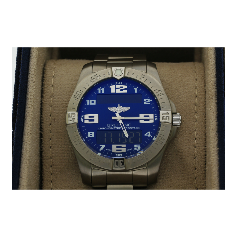 Breitling Aerospace Evo Titan E79363 Full Set 2022 neuwertig neue Batterie