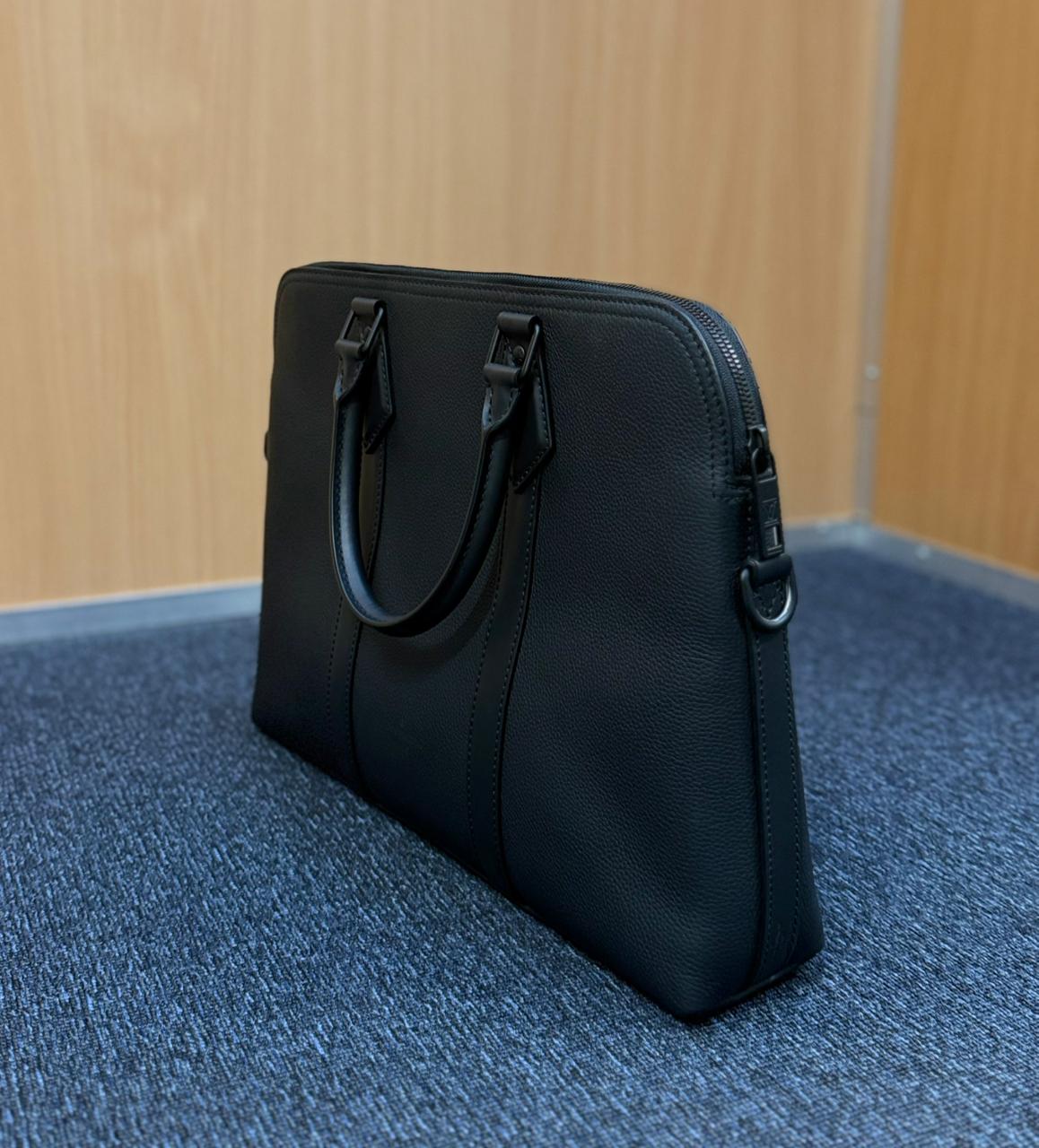 Louis Vuitton M59159 Aerogram Business Tasche Leder
