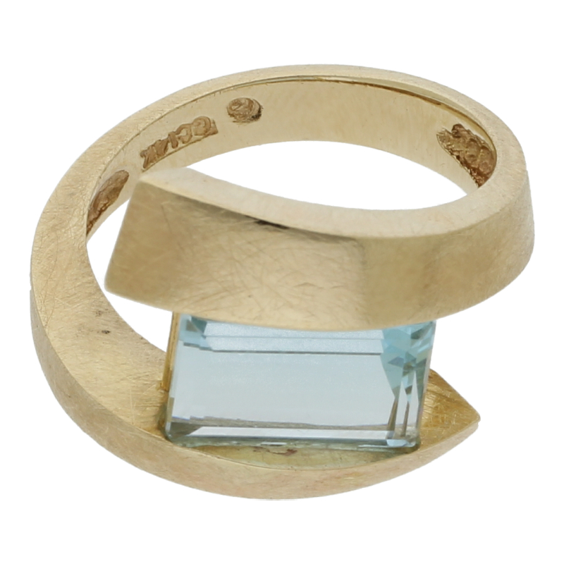 Blautopas Ring 585/ 14 K Gold