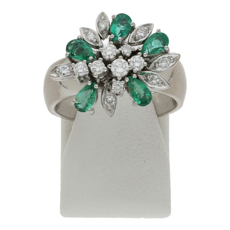 Farbsteinring mit Diamant 750 /18 K Weißgold Smaragd Diamanten Brillant ca. 0,60ct.  (F-G) Feines Weiß (vvs) Sehr, sehr kleine Einschlüsse