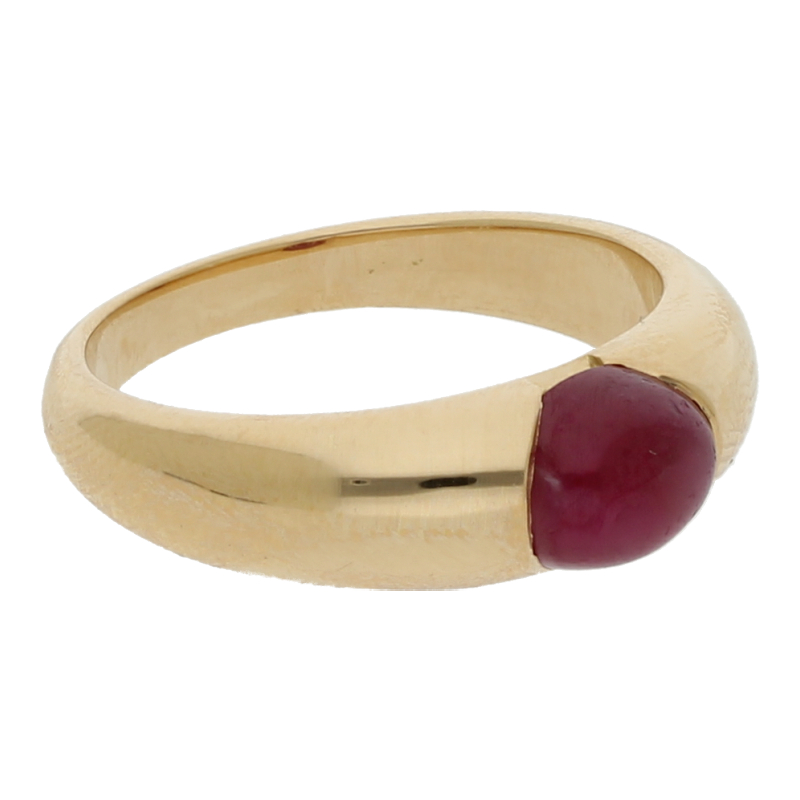 Rubin Cabochon Ring 750/ 18 K Gold