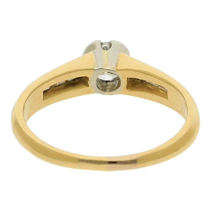 Brillantring 18K/750 Expertise ca. 2500 Euro