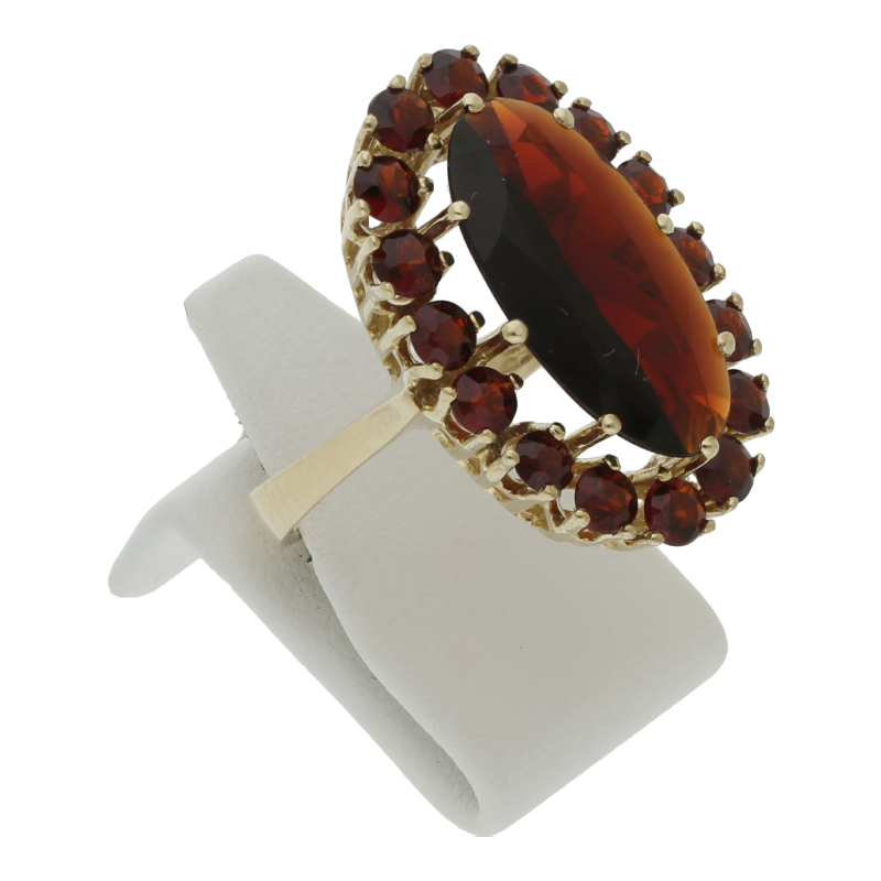 Farbsteinring 333/8 K Gelbgold Granat Weite 54, 24 x 16