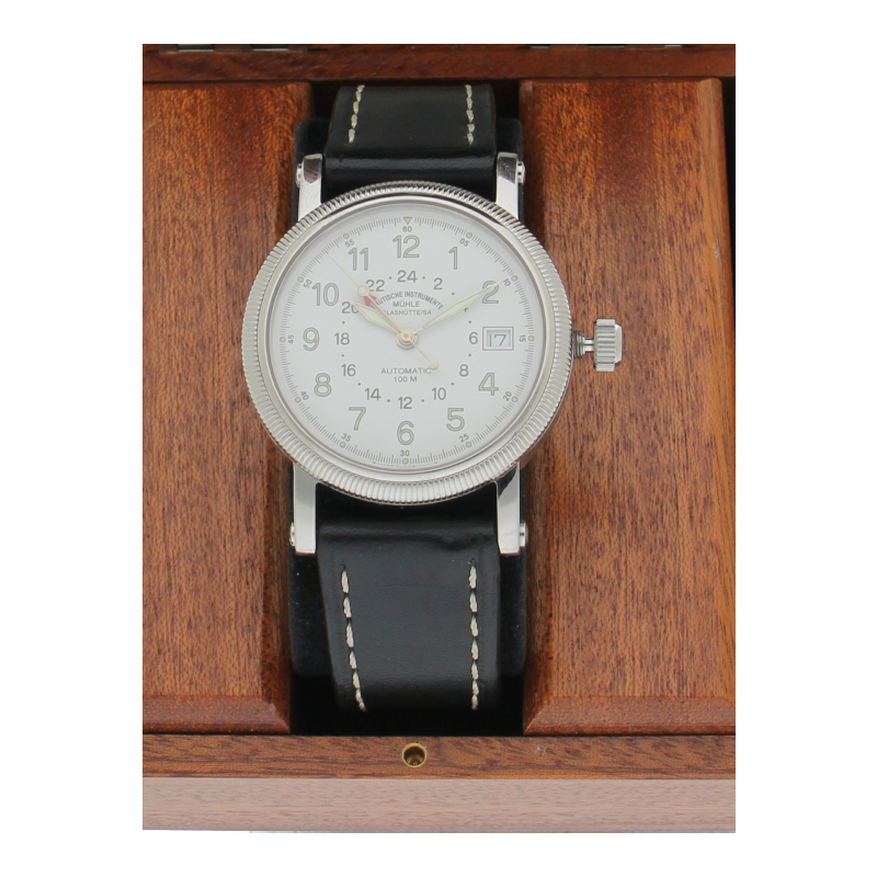 ühle Glashütte DuoTime Automatik Ref 387291 GMT neue Revision