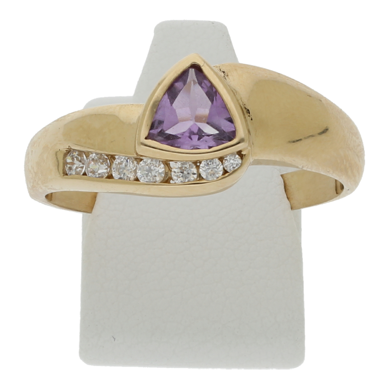 Amethyst Ring 585/14 K Gold